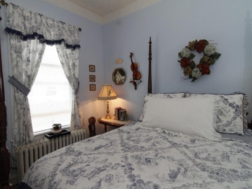 Belle Hearth Bed And Breakfast Waynesboro Δωμάτιο φωτογραφία